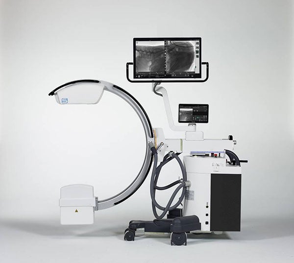 AI-Driven LungVision System Validated With FujiFilm C-Arm and DR Systems