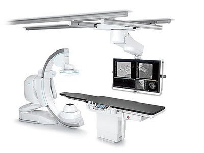 Shimadzu Introduces New Angiography System with AI