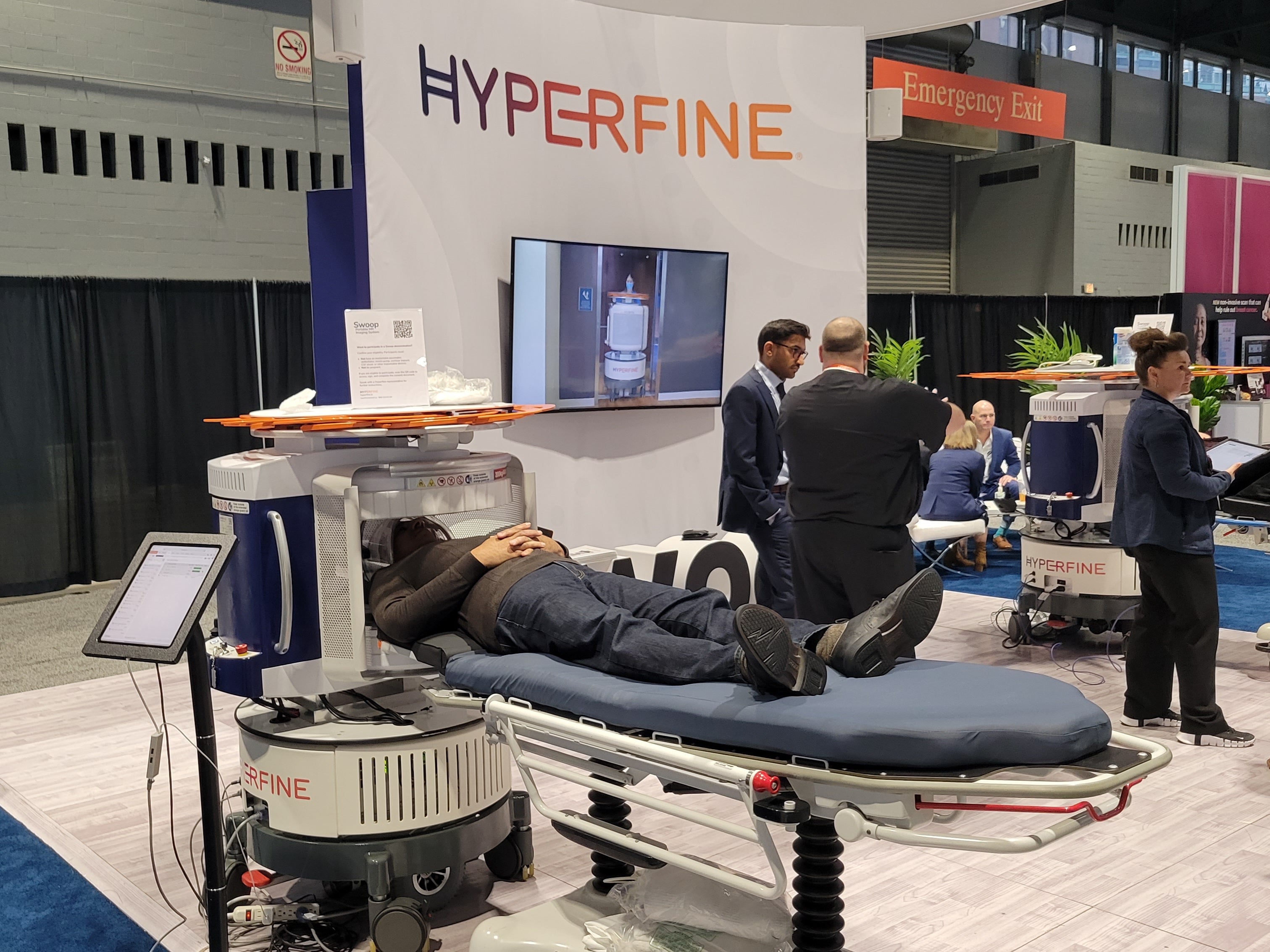 Hyperfine Offers Live Brain MRI Scans at RSNA 2022