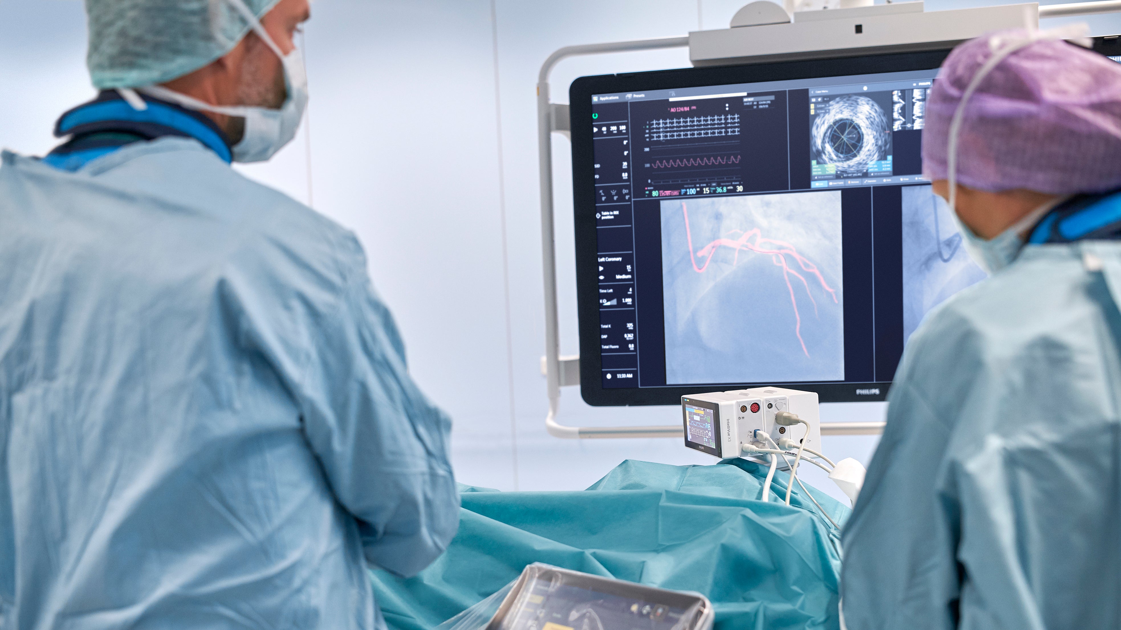 Philips Integrates Systems for Vital Signs Monitoring During Image-guided Interventions