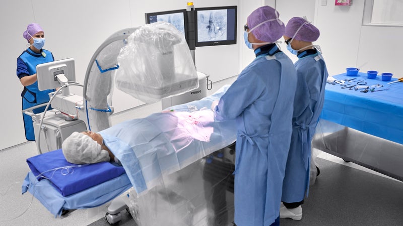 Cloud-based AI and 3D Image Guidance Added to Philips Mobile C-arm